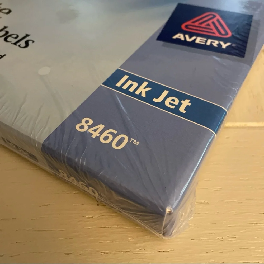 Avery #8460 Inkjet White Mailing Labels 1